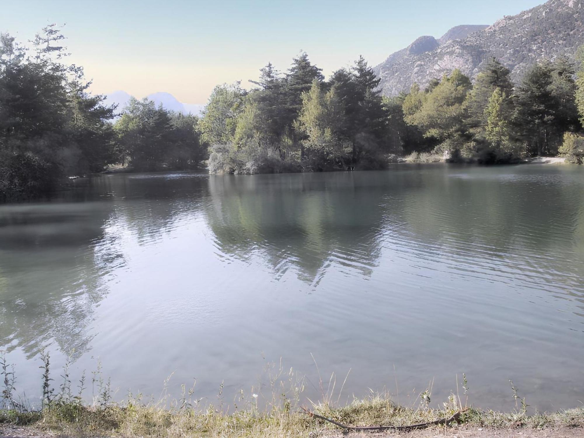 Appartement Paisible A Saint-Crepin Avec Vue Sur La Montagne ภายนอก รูปภาพ